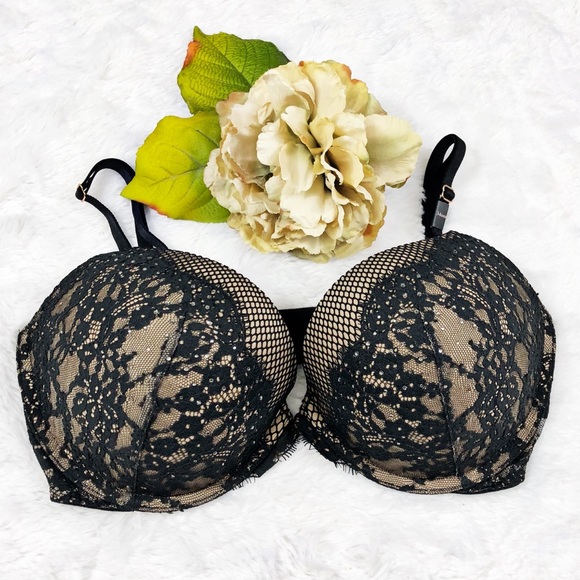 Victoria's Secret Other - Victoria’s Secret Bling Very Sexy Push Up Bra 34DD